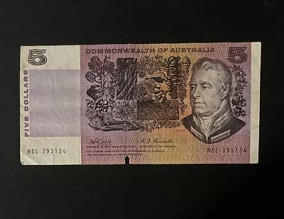 $49 • Buy 1969 AUSTRALIA $5 FIVE DOLLAR BANKNOTE  Fine - PHILLIPS / RANDALL # NGL 395134
