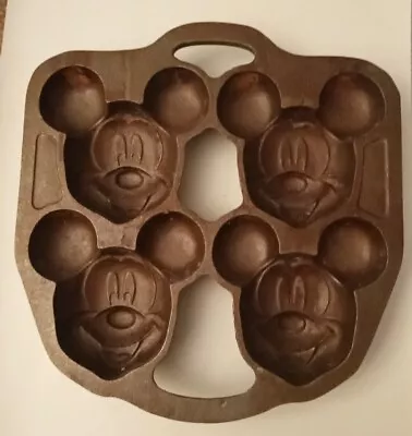 9.5  Lodge Disney USA Mickey Mouse Cast Iron Mold Muffin Cup Cake Baking Pan! • $59