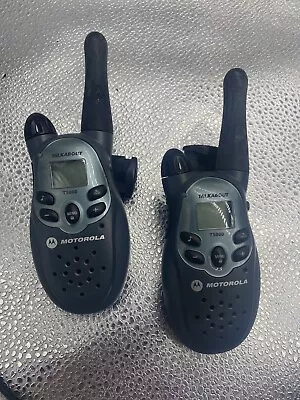 Set Of 2 Motorola Talkabout T5000 22-Channel 2-Way Radio Walkie Talkie Only • $17.14