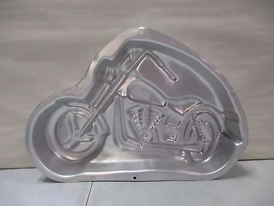 1999 Motor Cycle Cake Pan • $14.99