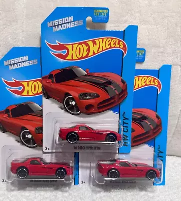 2014 Hot Wheels~ '06 DODGE VIPER SRT10~HW City**Lot Of 3 • $6.99