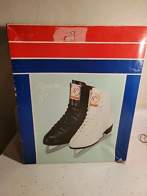 VINTAGE NOS  FIGURE 8's BLACK ICE SKATES MEN'S SIZE  5 (BOOT LOOKS NEVER WORN) • $29.99