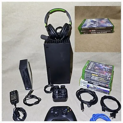 Gently Used| Adult Owned | Xbox One Series X | 1Tb SSD | 4Tb External HD BUNDLE! • $474.99