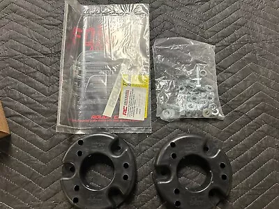 Rough Country 2  Front End Leveling Kit For 2009-2021 2WD/4WD Ford F-150 52200 • $32