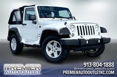 2015 Jeep Wrangler Sport • $15324