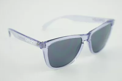 Oakley Frogskins 1st Generation Crystal/Grey Metal Hinges/Japan Gen. • $149.99