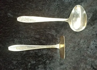 Christening Spoon & Pusher Silver Plate Wild Briar Pattern Falstaff EPNS Vintage • £13.03