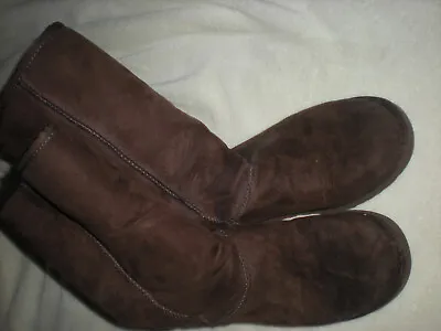 Women’s UGG Classic Tall Boots Chocolate Brown 5815 Size 9 -USED • $22.10