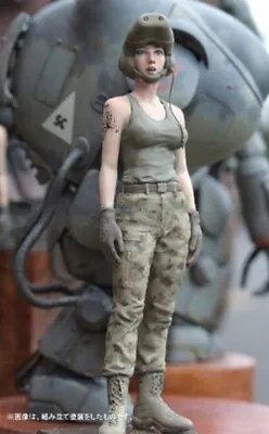 Resin Figure Kit 1/20 Ma.K Female Pilot Unpainted Garage Resin Kit • $16.85