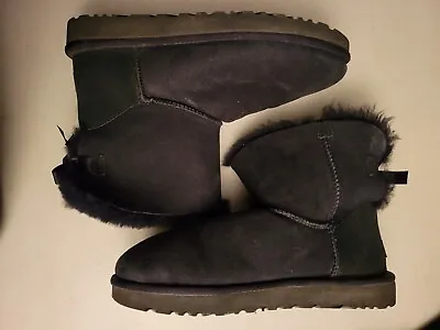 UGG Classic Mini Bailey Bow Boots For Women Size 11 Black 1016501 Fur Lining • $39.99