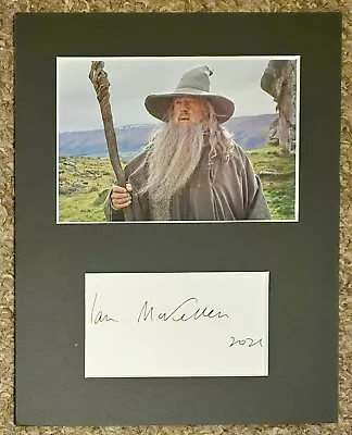 Sir Ian Mckellen 'The Lord Of The Rings' Hand Signed Mounted Autograph. • £99.99