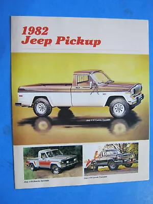 1982 Jeep J-10 Pickup  Brochure Original  • $21.38