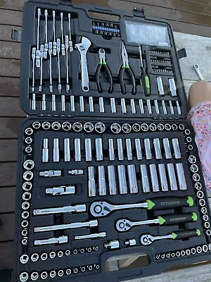 Mechanics Tool Set 225 Piece • $194.99