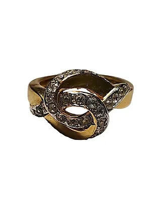 Vintage Crown Trifari Ring Size 7 Rhinestone Gold Tone Womans • $29.99