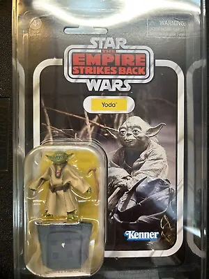 Hasbro STAR WARS The Vintage Collection Yoda (Dagobah) ESB VC218 • $14.95