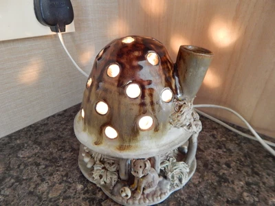 £19 • Buy Vintage Studio Pottery Table Lamp Suzy Maxted Mushroom Toadstool House Light