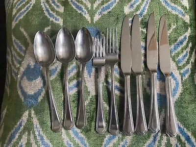 9 Pieces Discontinued BEACON HILL TOWLE STAINLESS FLATWARE • $25