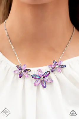 Paparazzi: Meadow Muse - Purple Necklace • $5.99