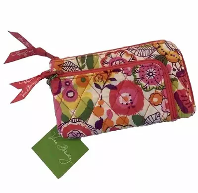 NWT Vera Bradley Zip Zip Wristlet-Clementine • $18