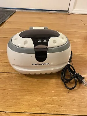 Magnasonic CD2800 Ultrasonic Jewelry & Eyeglass Cleaner White Gray Works • $15