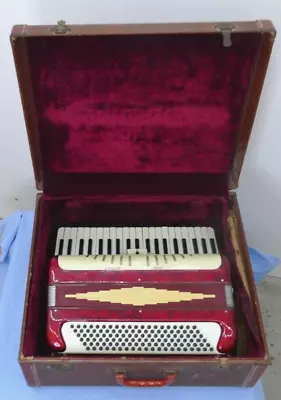 Vintage Made In Italy Accordion 18-1/4  41/120 Piano Accordian • $289