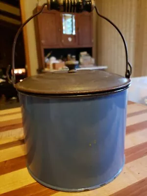 ANTIQUE TIN LUNCH PAIL BERRY BUCKET WITH LID And SWING HANDLE • $75