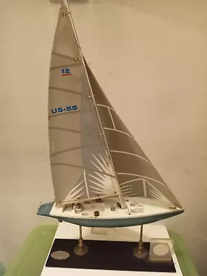$200 • Buy 1987 America's Cup Stars & Stripes Dennis Conner Sailboat Model & Sail Relic