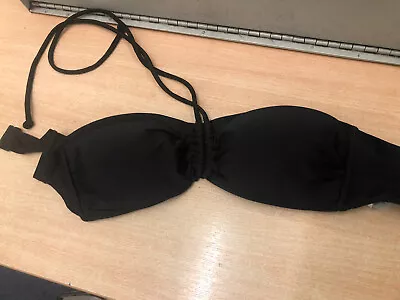 Primark Black Lightly Padded Non-Wired Halter Neck Bandeu Bra UK10 Eu38 One Size • £1.99