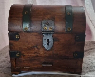 Debenhams Solid Decorative Wooden Trunk/Metal Bands Hinges & Chains • £9.99