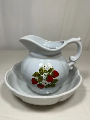 VINTAGE McCoy Pottery USA Strawberry Country Pitcher & Bowl Wash Basin Set #7528 • $29.99