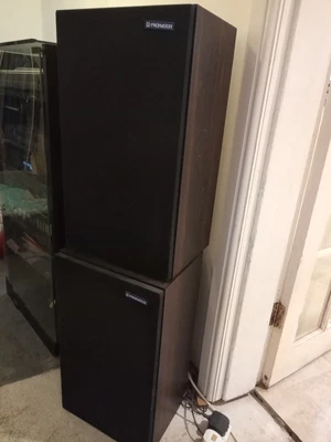 £50 • Buy Pioneer CS-585 Speakers