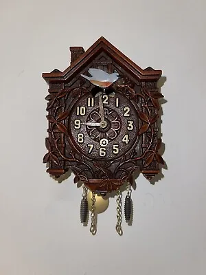 Antique Lux Miniature/Novelty Bluebird Feeding Its Babies Cuckoo Clock • $65