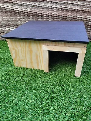 Small Rabbit / Guineapig House/shelter/hideaway( Fully Assembled )  • £16.99