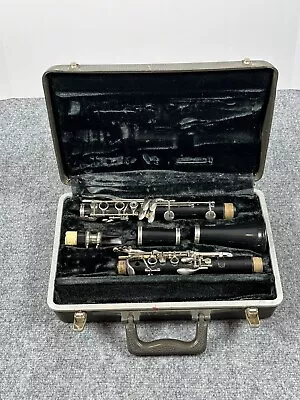 Selmar Bundy Clarinet Student Model With Hard Case • $49.50