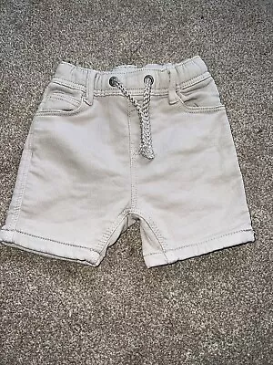 £3 • Buy Boys Marks And Spencer Jersey Shorts Age 18-24 Months