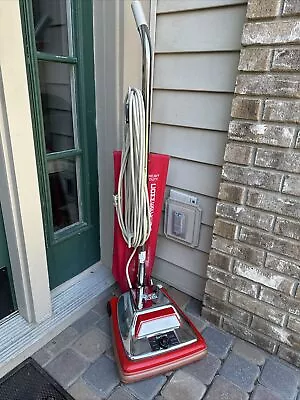 Sanitaire By Electrolux Commercial Upright Vacuum Cleaner Red SC888 TESTED *READ • $174.97