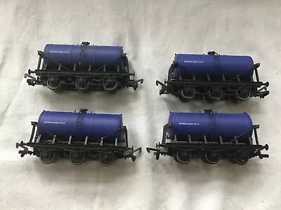 DAPOL OO GAUGE LOT OF 4x 6 WHEEL TANK WAGONS - EXPRESS DAIRY -READ ! • £39.99