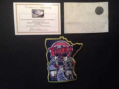 Minnesota Twins Patch Logo + Piece Of Metrodome Roof --Puckett Mauer Blyleven • $9.99