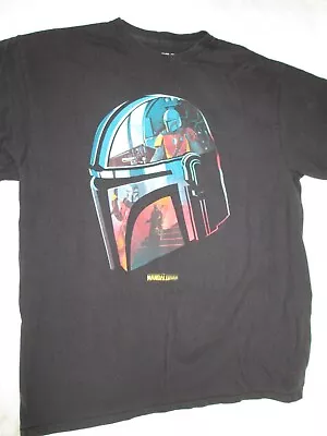 The Mandalorian Star Wars Black Graphic T-shirt Tee Men's Large • $6.50