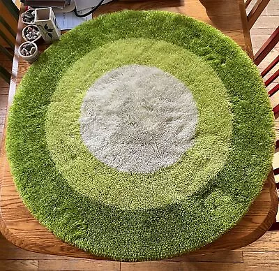 Vintage Mod 1960s Retro Green & White Concentric Circles 41  Rug • $85