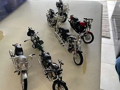 Maisto Harley Davidson Motorcycle Lot Of 7  1:18 Scale • $44