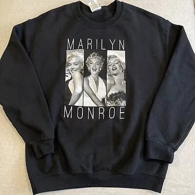 Marilyn Monroe - Black & White Photos - Graphic Crewneck Sweatshirt - Medium • $19.99