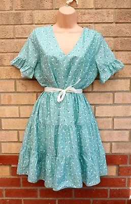 In The Style Mint Green White Floral Daisy Skater Belted Tea Sun Dress 12 M • $24.65