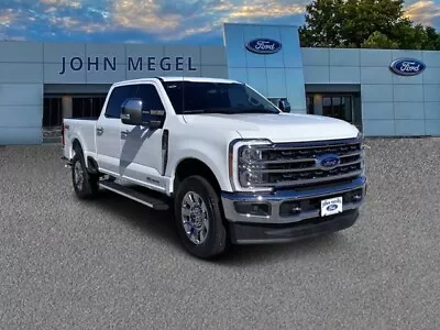 2023 Ford F-250 LARIAT • $38749