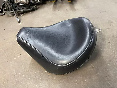 $74.99 • Buy 1998-2015 YAMAHA V STAR 650 Classic XVS650 OEM Front Driver Seat NICE