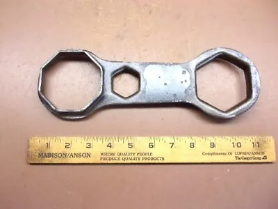 Vintage Steel 11  Fire Hydrant Wrench 2 3/4  2 1/2  & 1 1/4  Clean Collectible! • $21.99