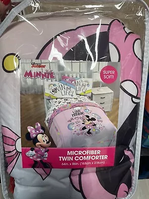 Disney Minnie Mouse Twin Comforter • $35