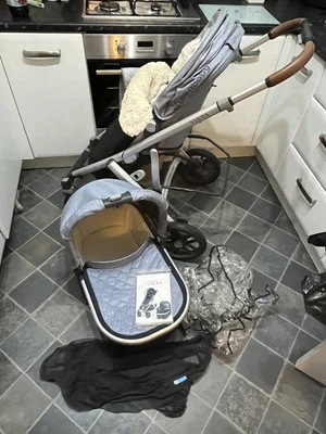 £250 • Buy Uppababy Vista
