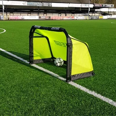 ZEEGO Pro Folding Aluminium Goal Posts 5' X 3' Training Match Target Lightweight • £149.99