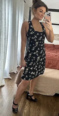 Vintage 90’s Newport News Size 10 Black Floral Knee Length Sundress  • $50